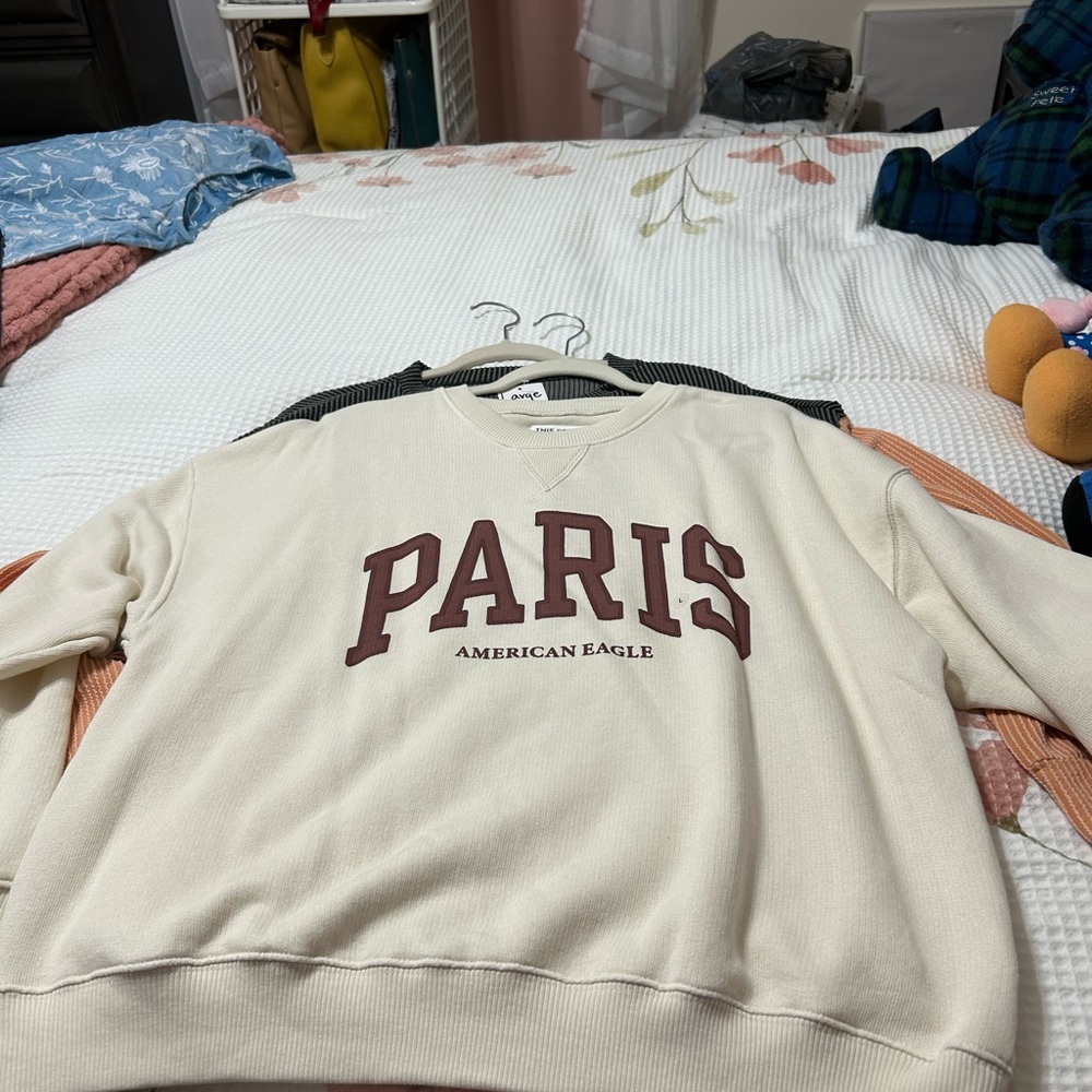 Cream Paris cropped American Eagle sweatshirt